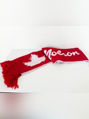 Molson Canadian Reversible Knit Scarf with Fringe